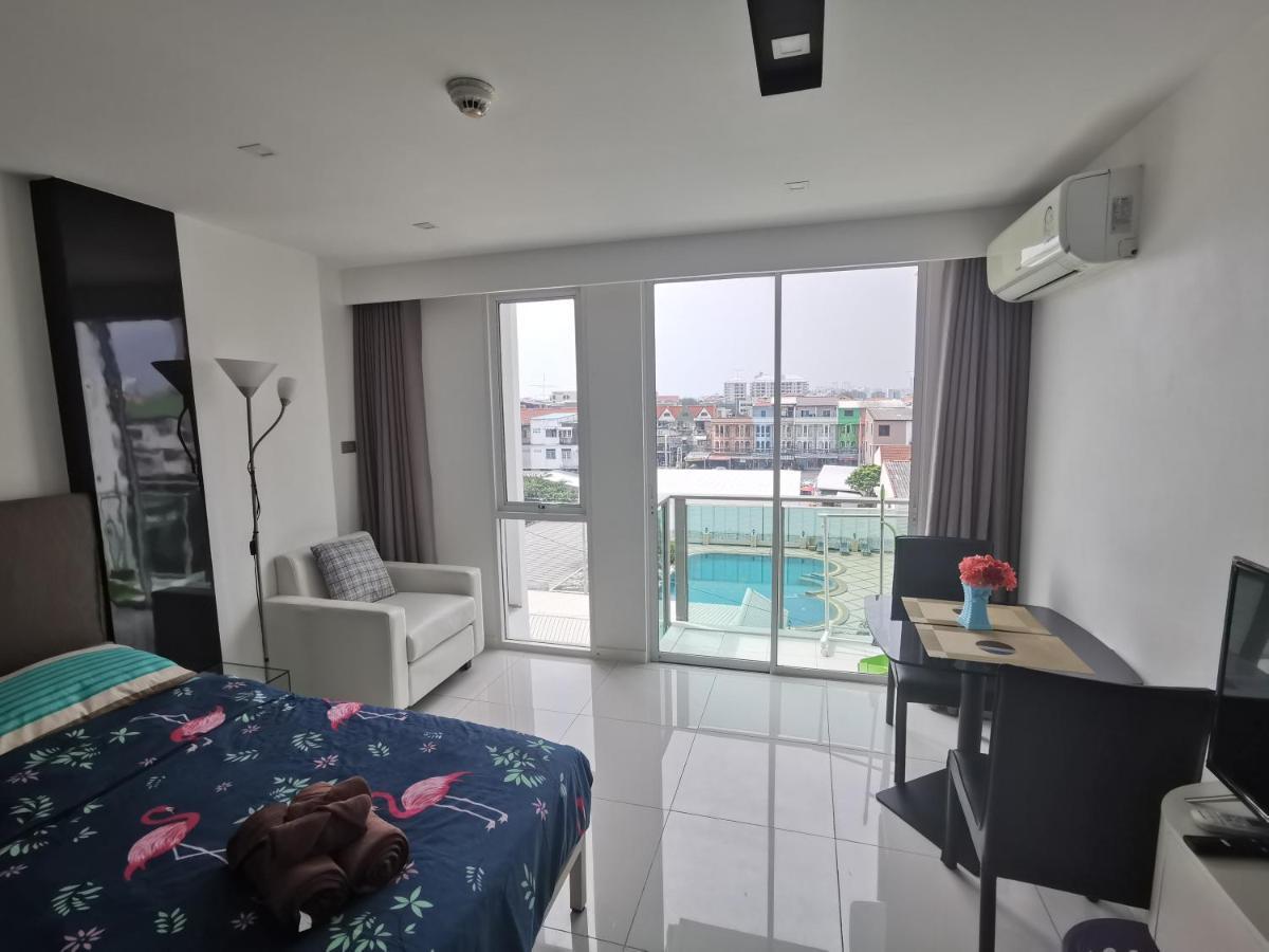 City Center Residence Pattaya Bagian luar foto