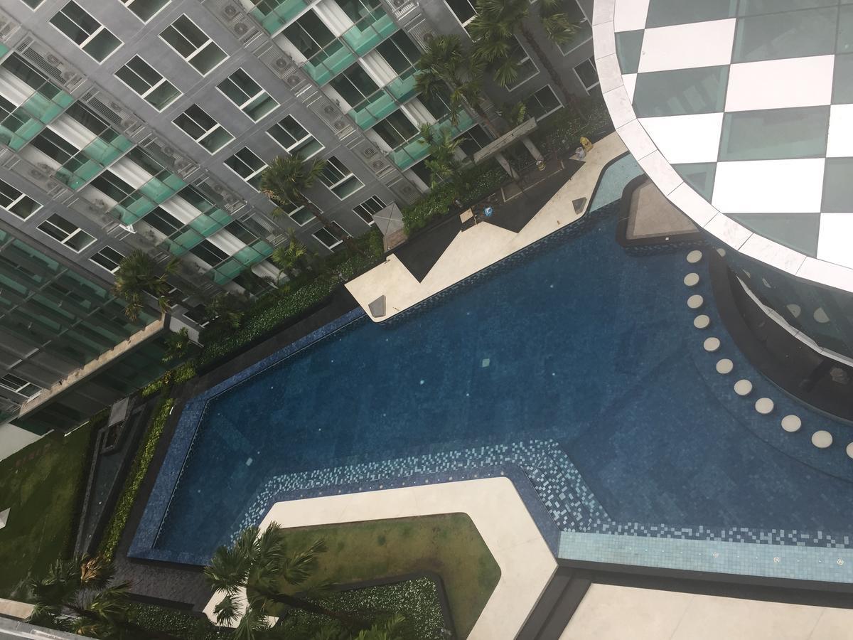 City Center Residence Pattaya Bagian luar foto