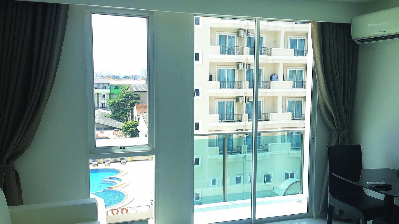 City Center Residence Pattaya Bagian luar foto