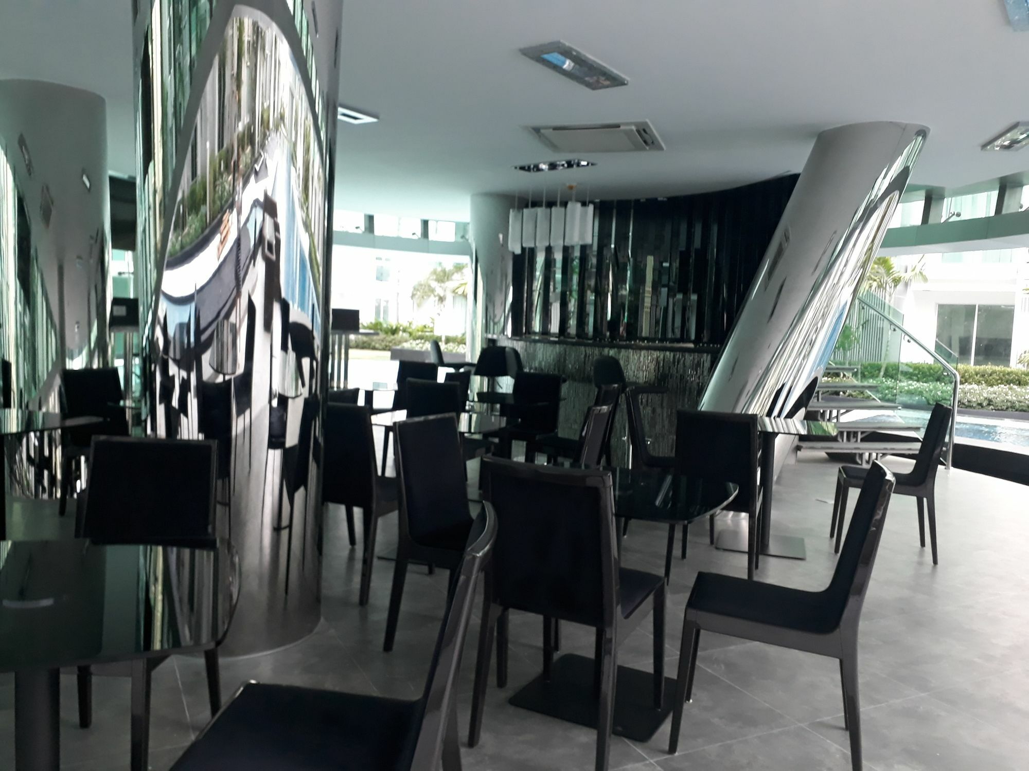 City Center Residence Pattaya Bagian luar foto