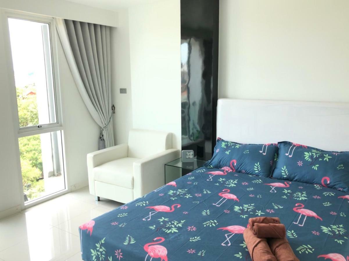 City Center Residence Pattaya Bagian luar foto