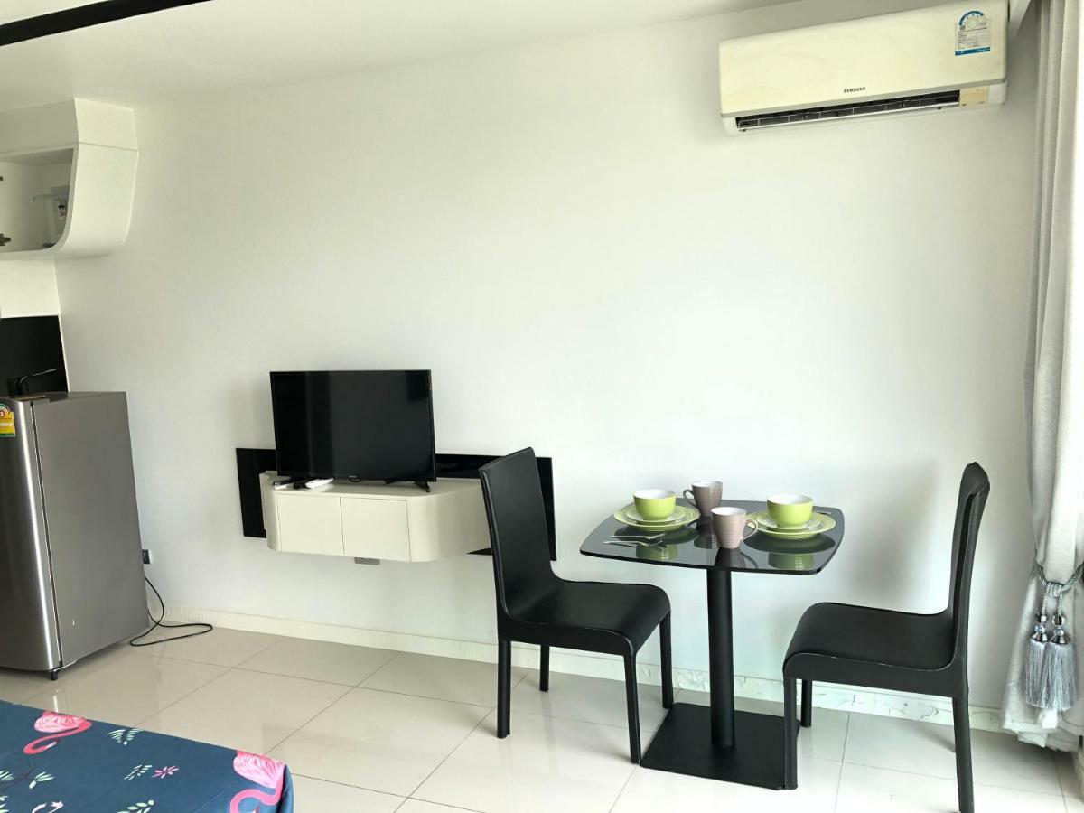 City Center Residence Pattaya Bagian luar foto