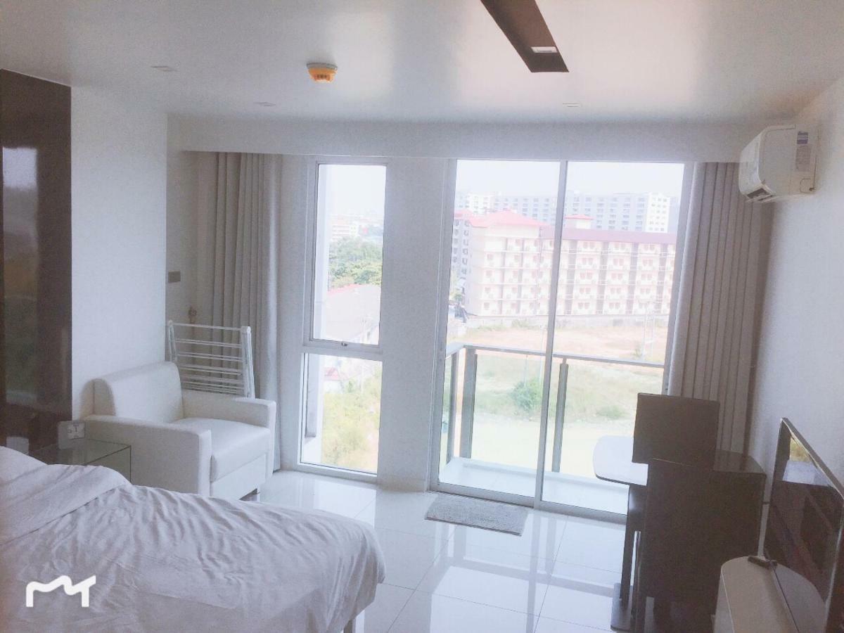 City Center Residence Pattaya Bagian luar foto