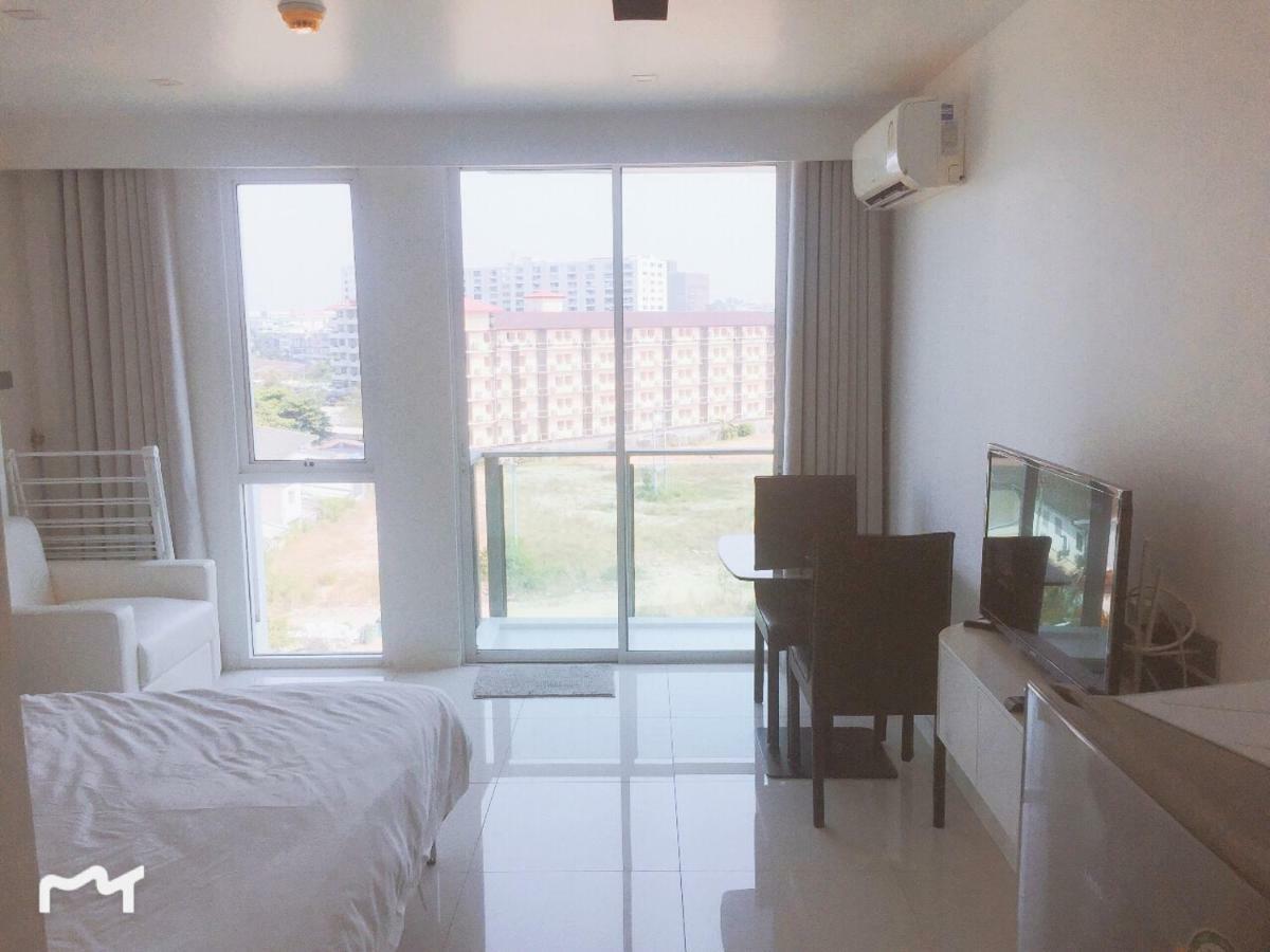 City Center Residence Pattaya Bagian luar foto